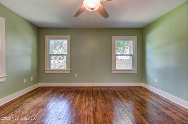 200 E 2nd Street, Long Beach, MS 39560
