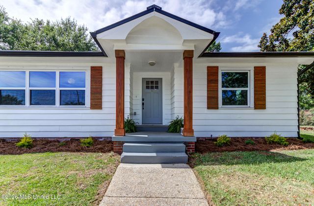200 E 2nd Street, Long Beach, MS 39560