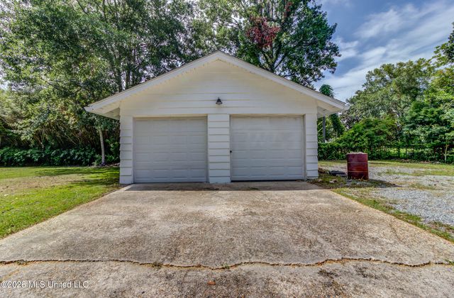 200 E 2nd Street, Long Beach, MS 39560
