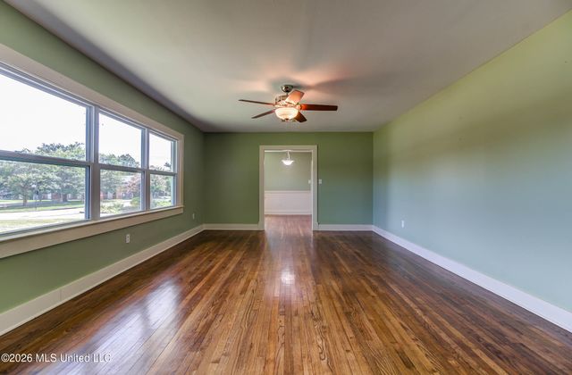 200 E 2nd Street, Long Beach, MS 39560