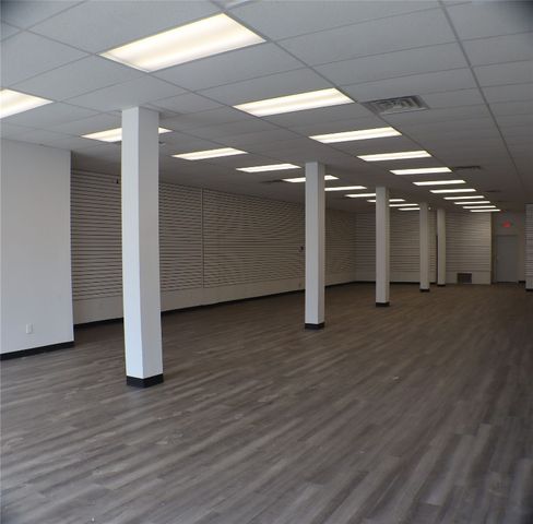 1521 STATE Street, Erie, PA 16501