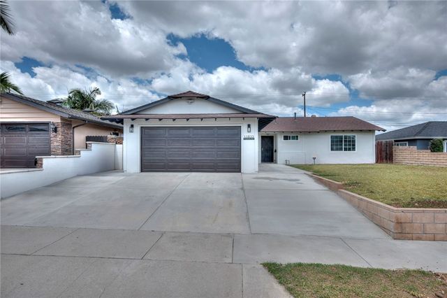 11833 Pounds, Whittier, CA 90604