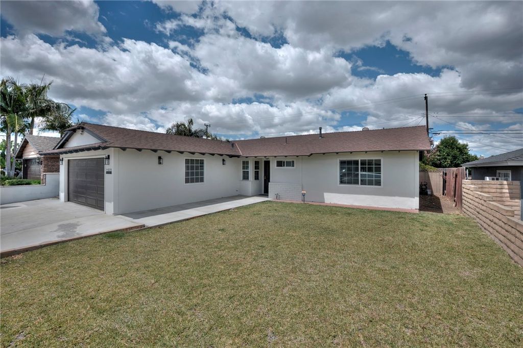 11833 Pounds, Whittier, CA 90604