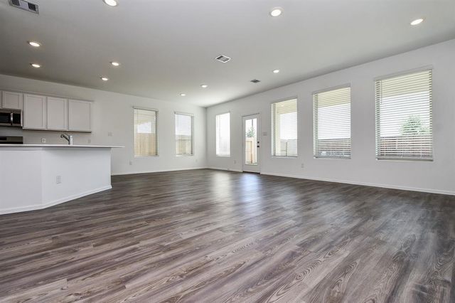 2932 Tantara Dr, Katy, TX 77493