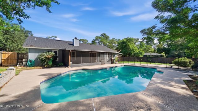 5340 GATHERING OAKS Court E, Jacksonville, FL 32258