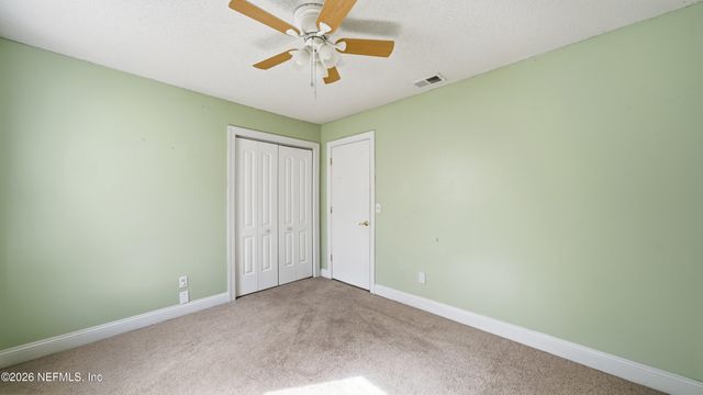 5340 GATHERING OAKS Court E, Jacksonville, FL 32258