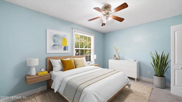 5340 GATHERING OAKS Court E, Jacksonville, FL 32258