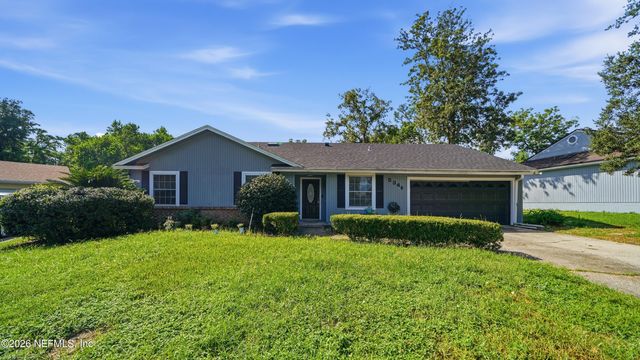 5340 GATHERING OAKS Court E, Jacksonville, FL 32258
