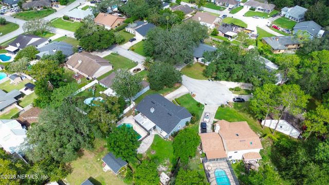 5340 GATHERING OAKS Court E, Jacksonville, FL 32258
