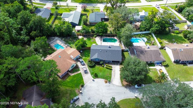 5340 GATHERING OAKS Court E, Jacksonville, FL 32258