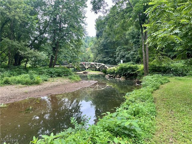 325 N Fork Road, New Matamoras, OH 45767