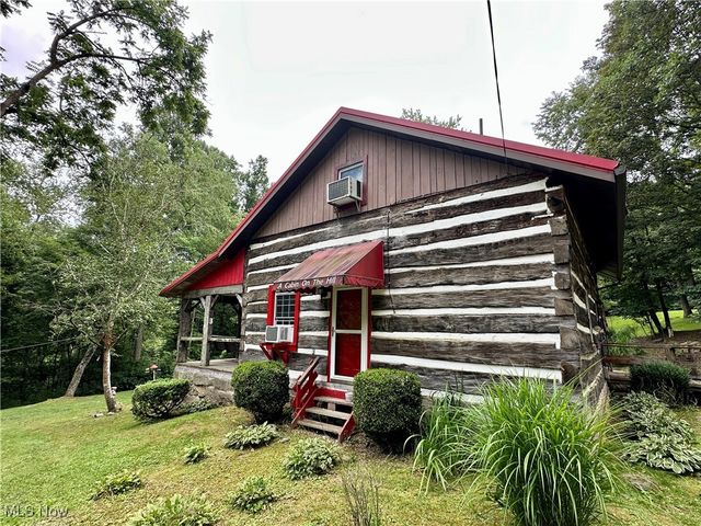 325 N Fork Road, New Matamoras, OH 45767