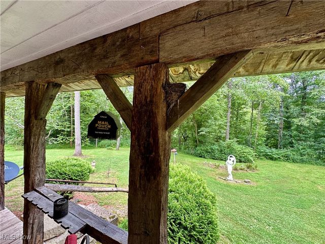 325 N Fork Road, New Matamoras, OH 45767