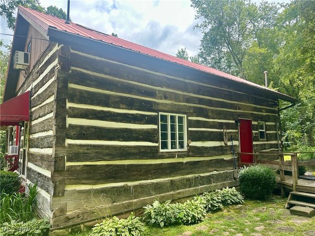 325 N Fork Road, New Matamoras, OH 45767