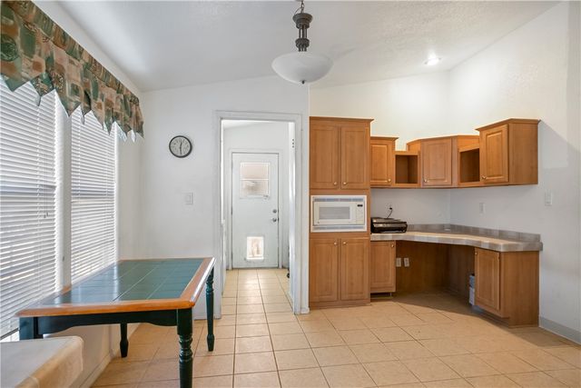 3402 E Antoinette Avenue, Mohave Valley, AZ 86440