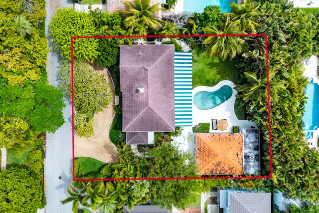 210 Merrain Road, Palm Beach, FL 33480