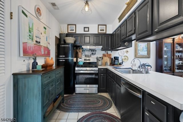 5 Brandywine Ct 2, Vernon Twp., NJ 07462