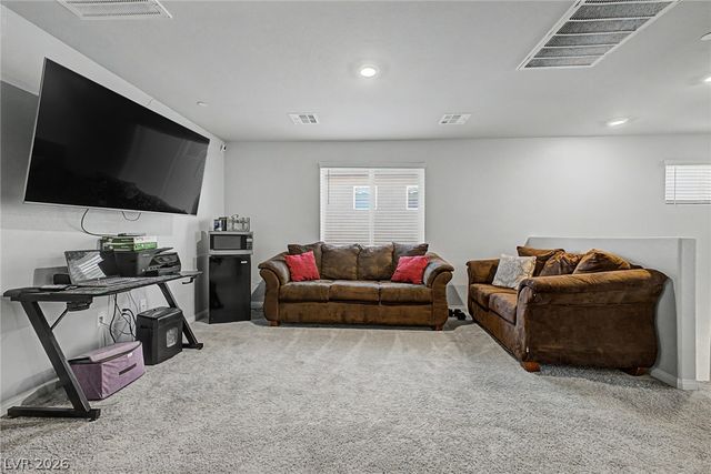 4515 Ginger Hills Avenue, Las Vegas, NV 89141