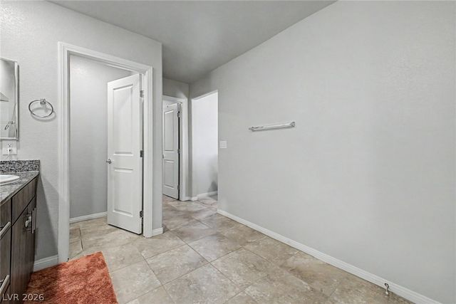 4515 Ginger Hills Avenue, Las Vegas, NV 89141