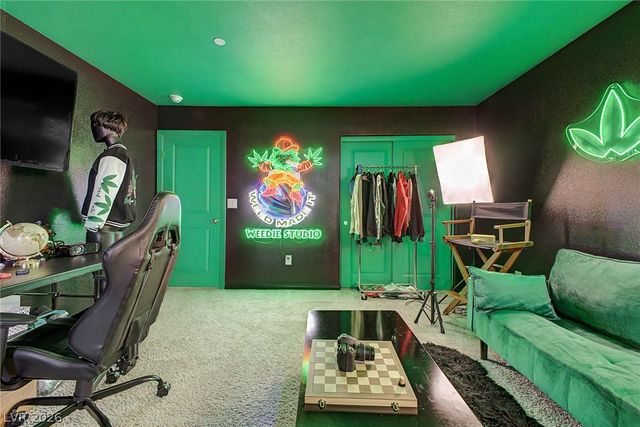 4515 Ginger Hills Avenue, Las Vegas, NV 89141