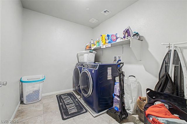 4515 Ginger Hills Avenue, Las Vegas, NV 89141