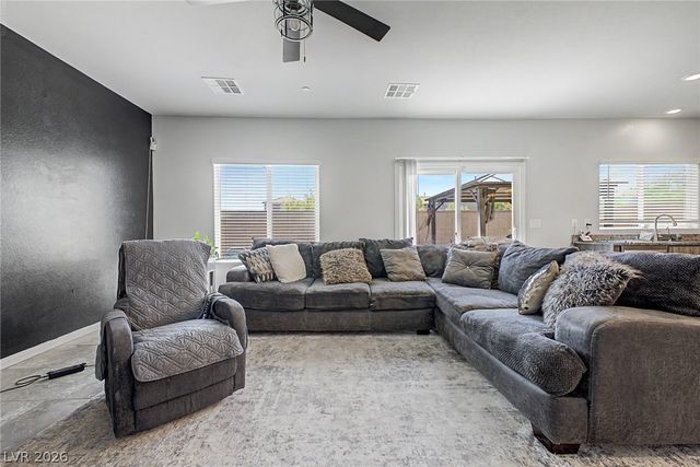 4515 Ginger Hills Avenue, Las Vegas, NV 89141