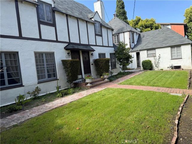 1437 Greenfield Avenue, Los Angeles, CA 90025