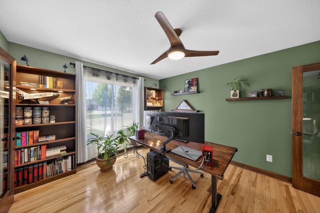 1721 Echo Ridge Street SW, Rochester, MN 55902