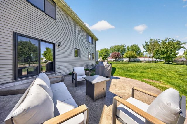 1721 Echo Ridge Street SW, Rochester, MN 55902