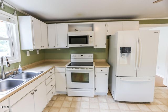 923 Spruce Pine Trail 116, Durham, NC 27705