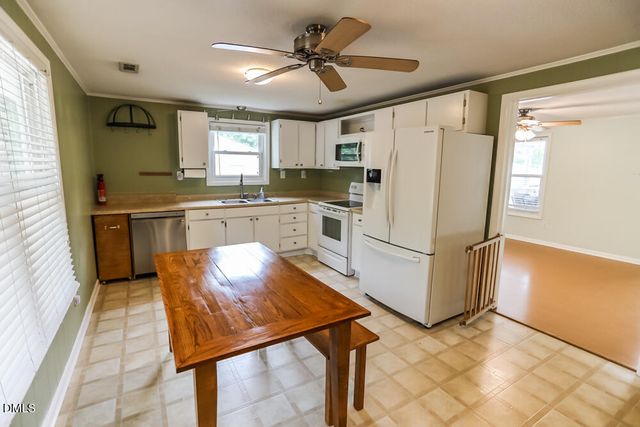 923 Spruce Pine Trail 116, Durham, NC 27705
