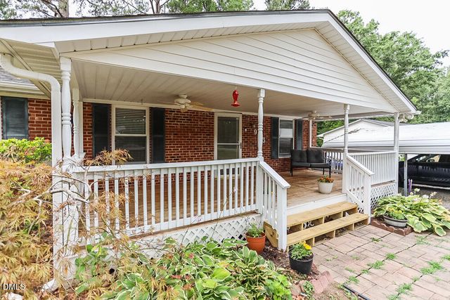 923 Spruce Pine Trail 116, Durham, NC 27705