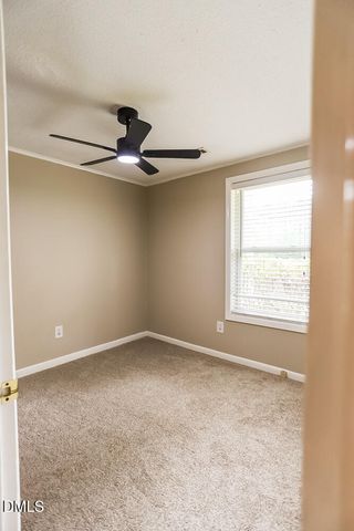 923 Spruce Pine Trail 116, Durham, NC 27705