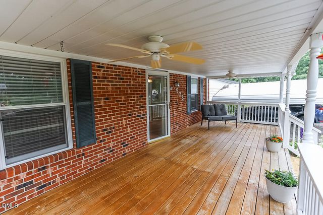 923 Spruce Pine Trail 116, Durham, NC 27705