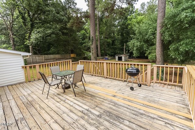 923 Spruce Pine Trail 116, Durham, NC 27705