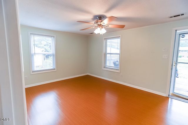 923 Spruce Pine Trail 116, Durham, NC 27705
