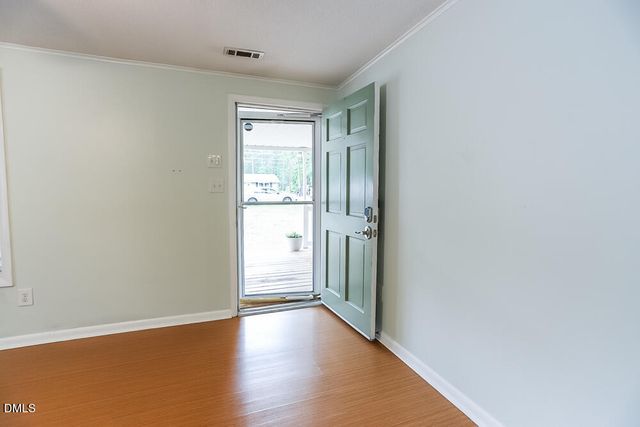 923 Spruce Pine Trail 116, Durham, NC 27705