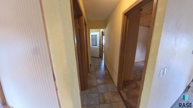 438 S Elmwood Ave Avenue, Sioux Falls, SD 57104