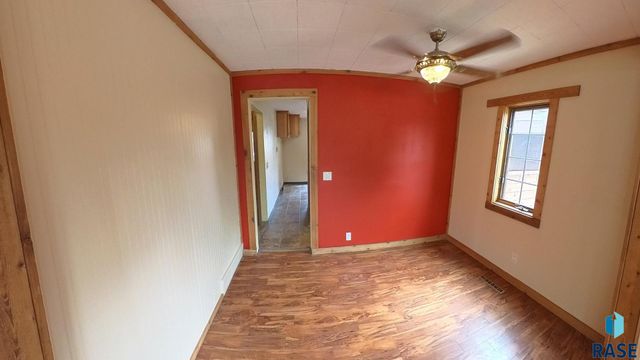 438 S Elmwood Ave Avenue, Sioux Falls, SD 57104
