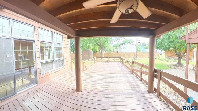 438 S Elmwood Ave Avenue, Sioux Falls, SD 57104