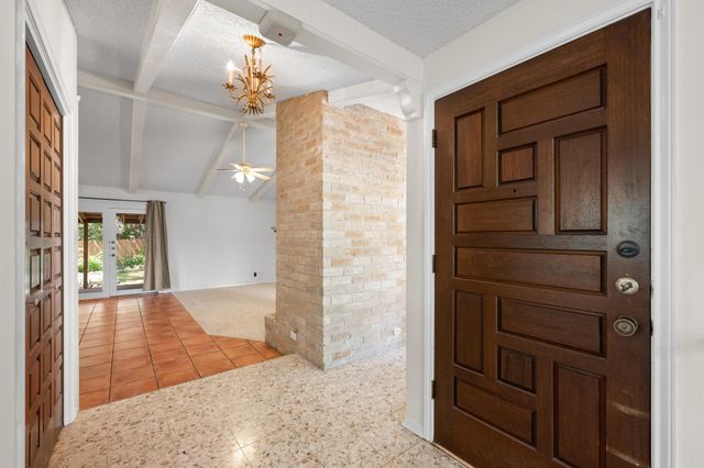 2507 Comburg Castle WAY, Austin, TX 78748