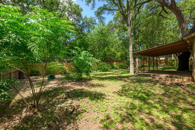 2507 Comburg Castle WAY, Austin, TX 78748