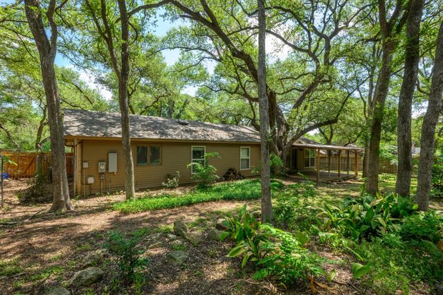 2507 Comburg Castle WAY, Austin, TX 78748