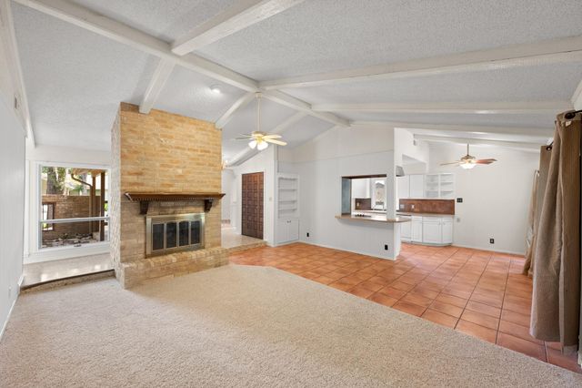 2507 Comburg Castle WAY, Austin, TX 78748