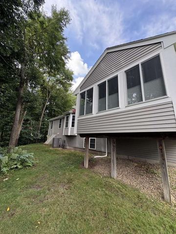 4 Ivy Lane, Nashua, NH 03063