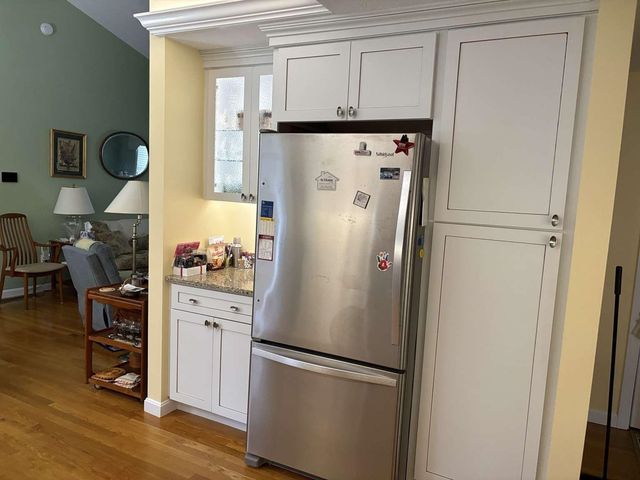 4 Ivy Lane, Nashua, NH 03063