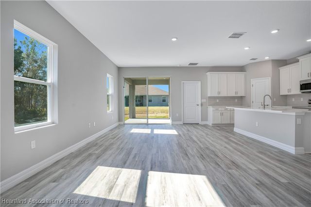 4737 Myrtle Beach Drive, Sebring, FL 33872