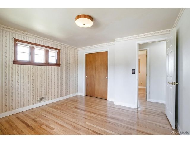 6604 S Lee Ct, Centennial, CO 80121