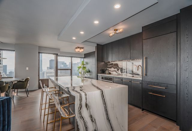 30 E Huron Street 5402, Chicago, IL 60611
