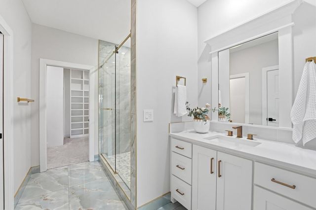 12706 10th Street, Grandview, MO 64030